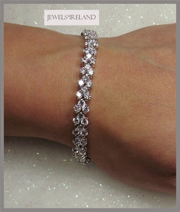 Stunning diamond created immense sparkle bracelet