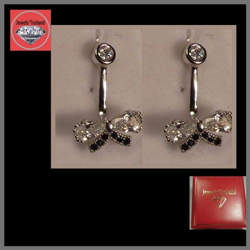 Dainty bow shape simulated with black inlay earrings